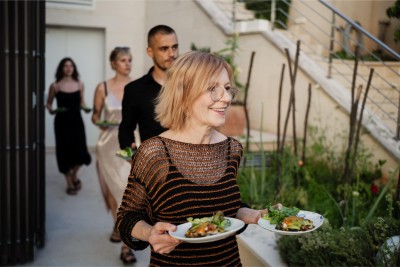 Ana Ugarkovic vecera.jpg